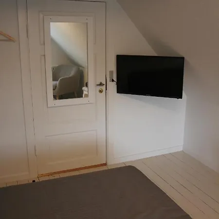 Ellegaarden *