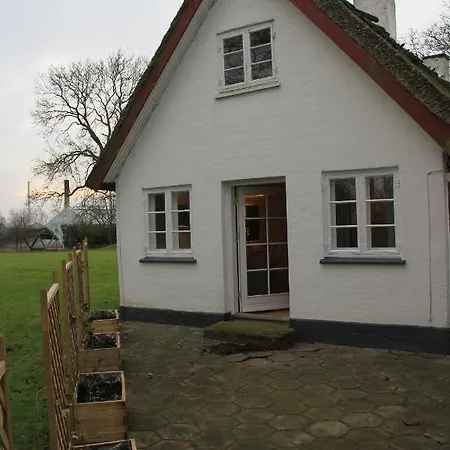 Bed & Breakfast Ellegaarden